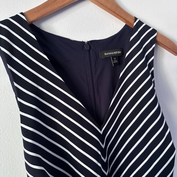 Banana Republic Wide-Leg Cropped Jumpsuit - Picture 9 of 13